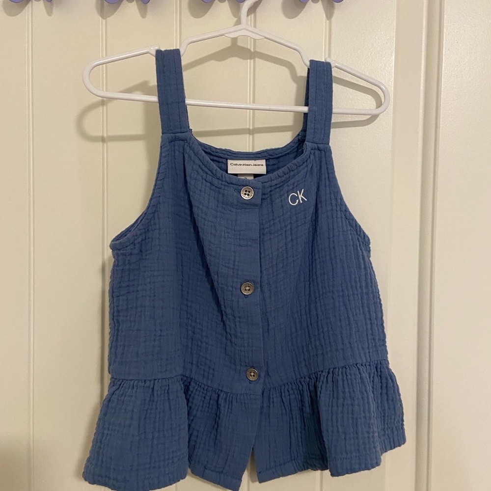 NWOT‎ Calvin Klein girl’s blue textured button flare hem tank top size 7